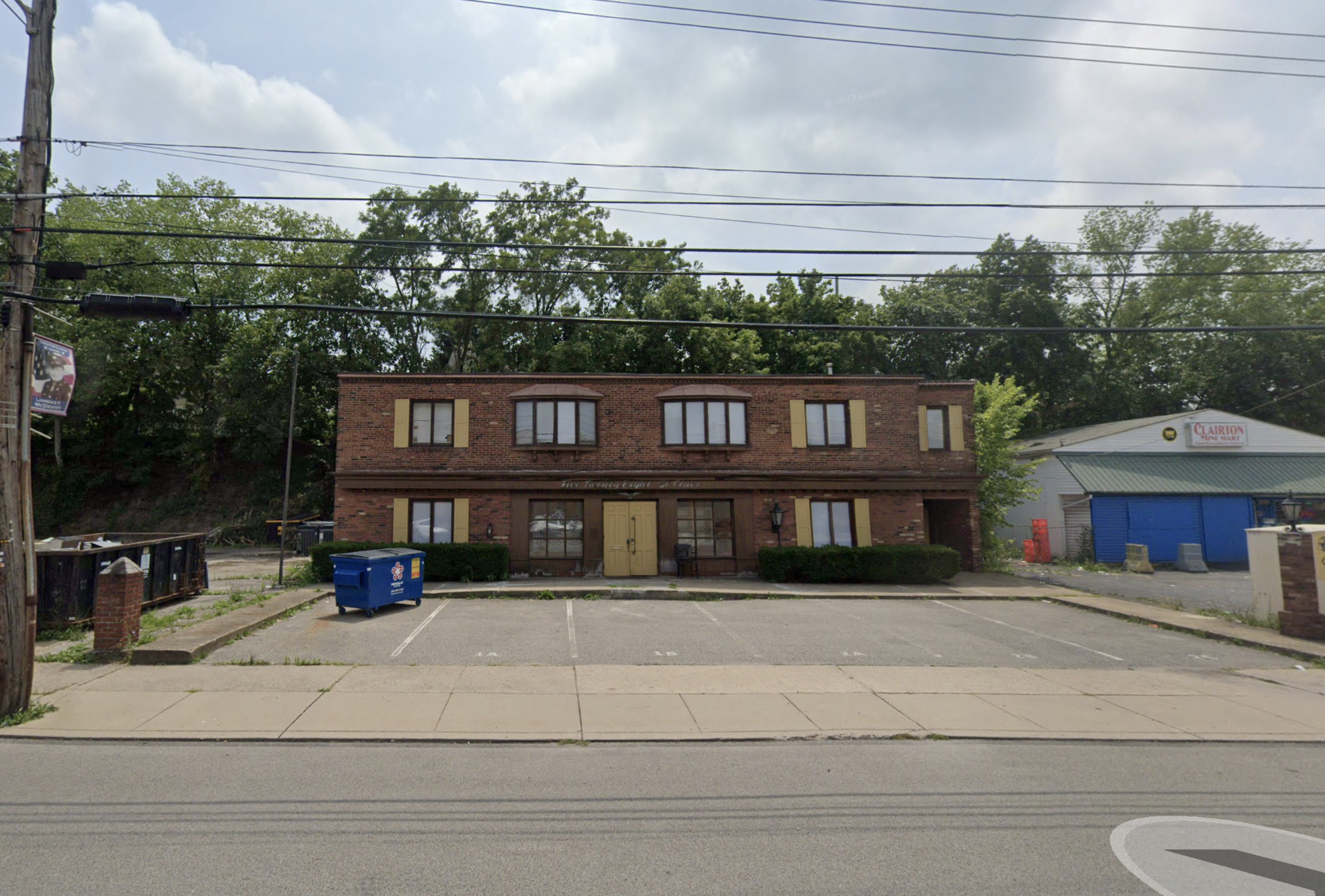 528 Saint Clair Avenue - 1B